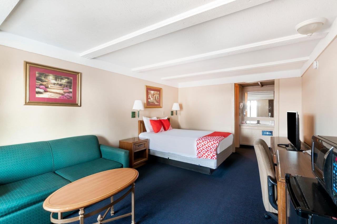 Oyo Hotel Wadsworth Oh I-76 מראה חיצוני תמונה