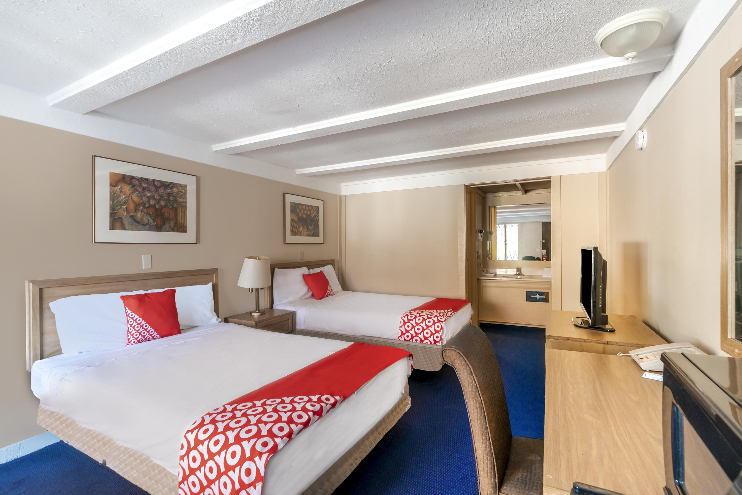 Oyo Hotel Wadsworth Oh I-76 מראה חיצוני תמונה