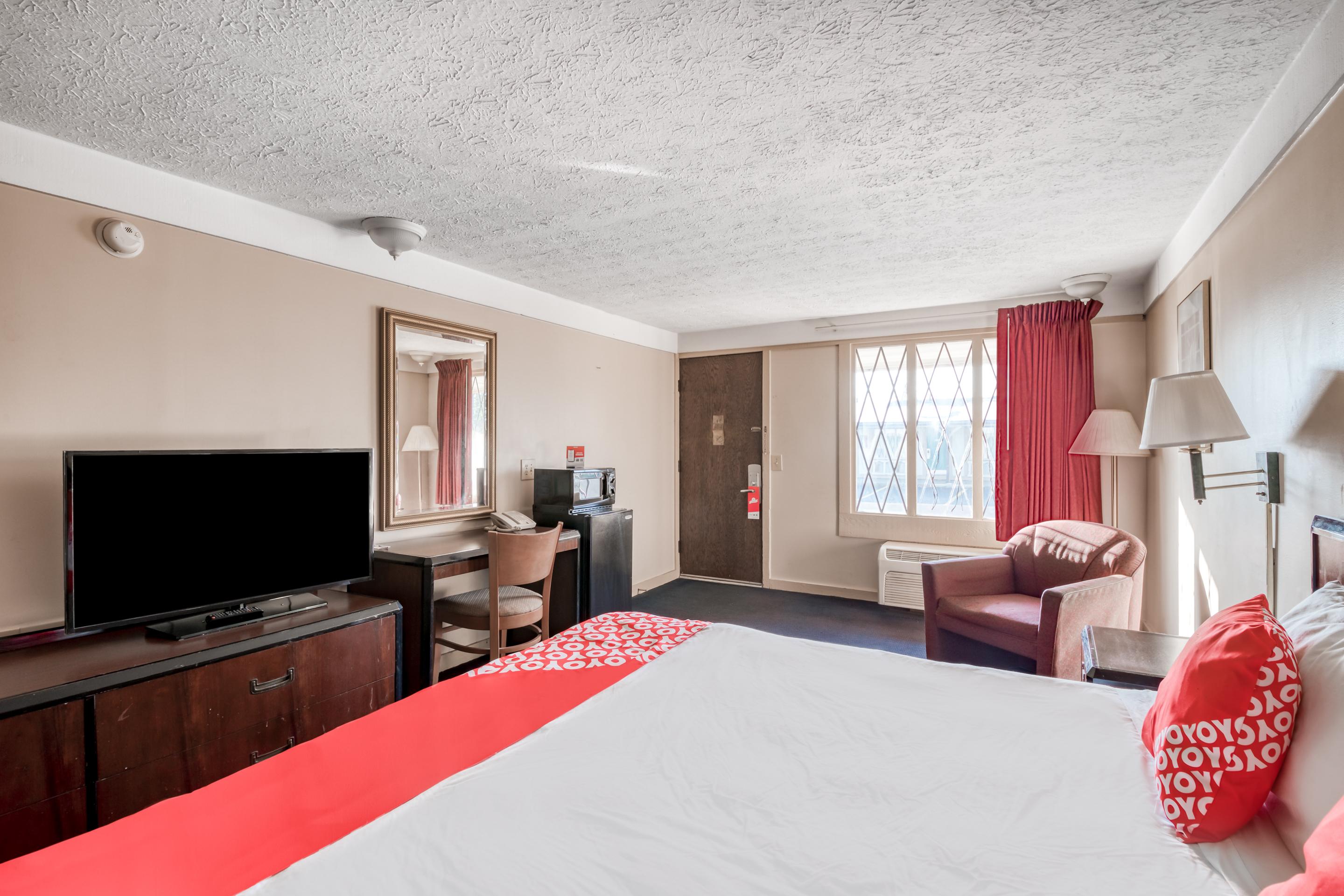 Oyo Hotel Wadsworth Oh I-76 מראה חיצוני תמונה