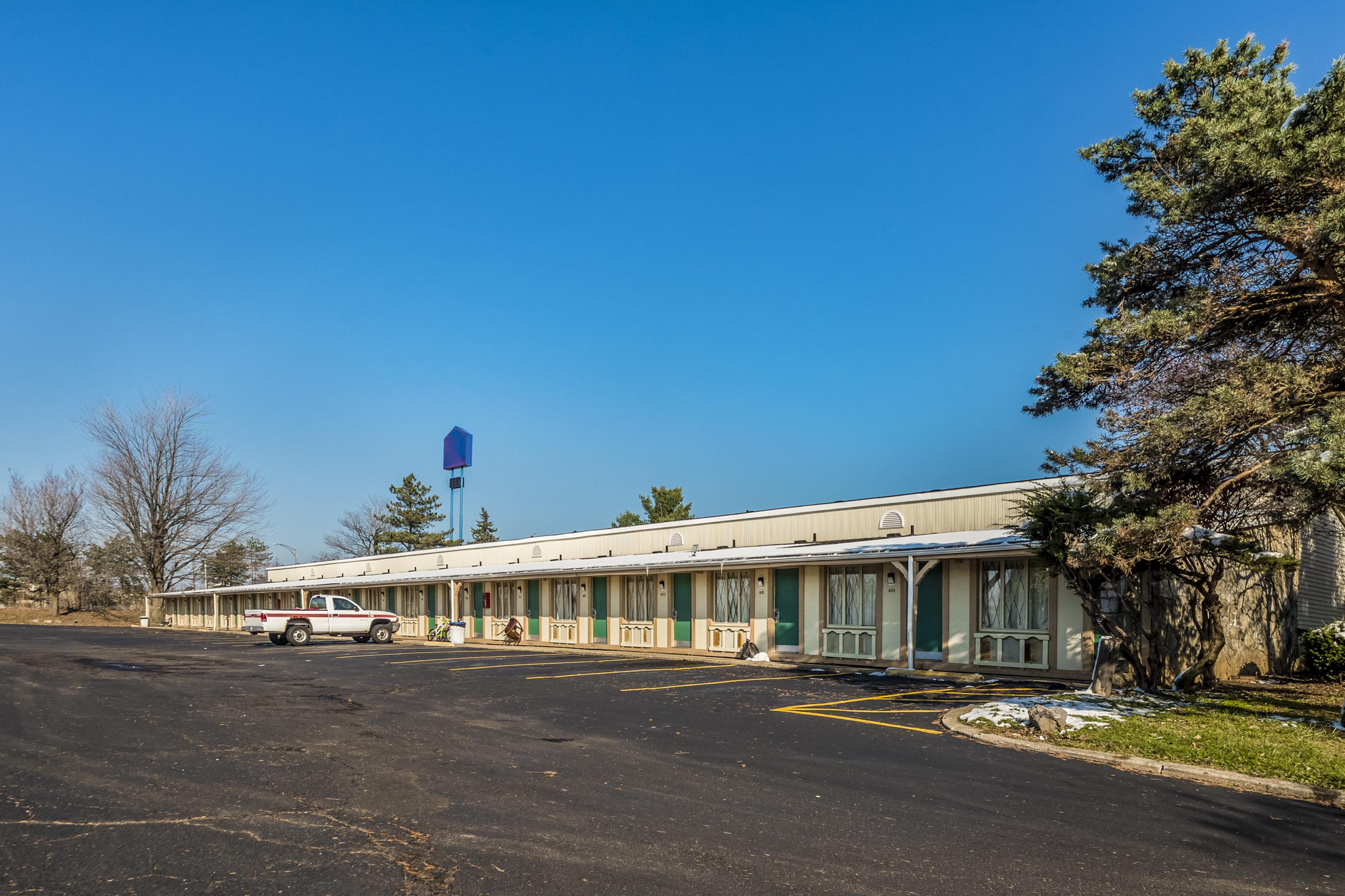 Oyo Hotel Wadsworth Oh I-76 מראה חיצוני תמונה