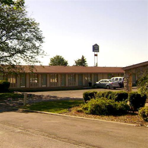 Oyo Hotel Wadsworth Oh I-76 מראה חיצוני תמונה