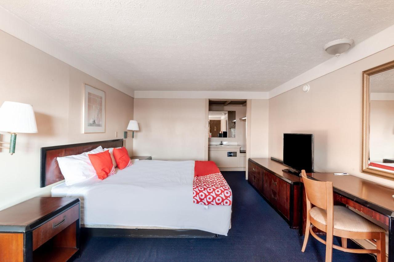 Oyo Hotel Wadsworth Oh I-76 מראה חיצוני תמונה