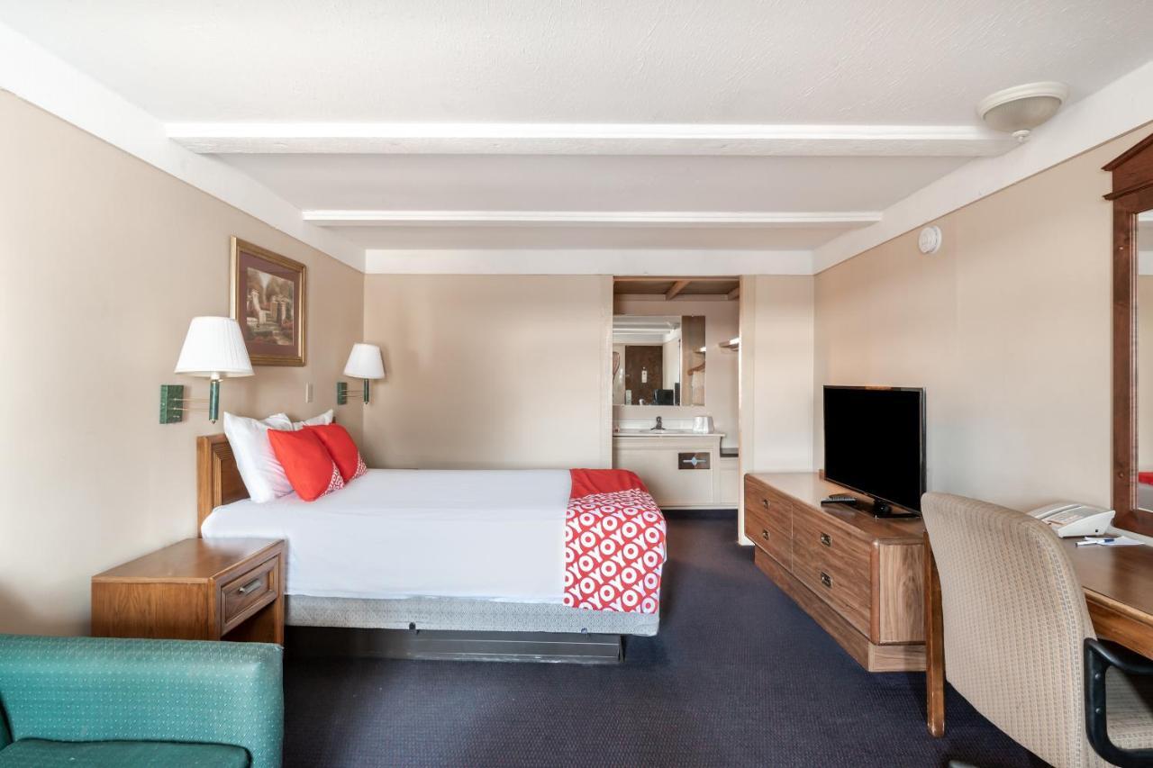 Oyo Hotel Wadsworth Oh I-76 מראה חיצוני תמונה
